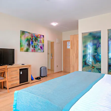 Hotel Aziza